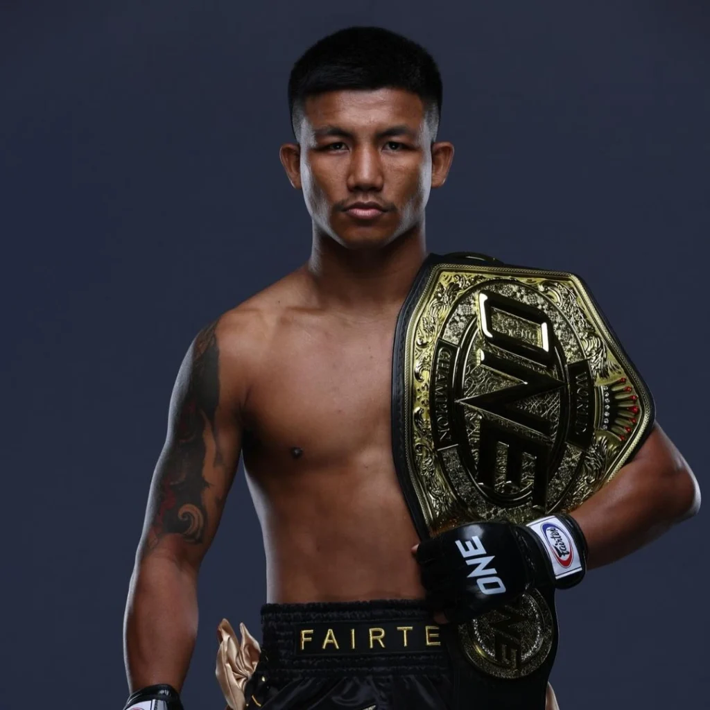 รถถัง จิตรเมืองนนท์